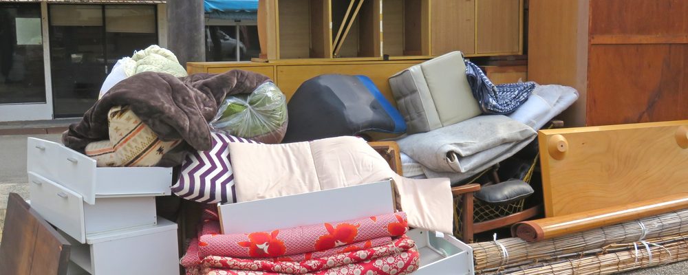 家財が残ったままの室内